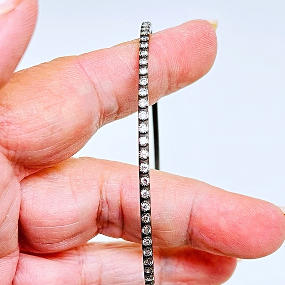 Armenta White Diamond Oxidized 1/8” Bangle, Medium Size, Refurbished, Preowned - Picture 3 of 5